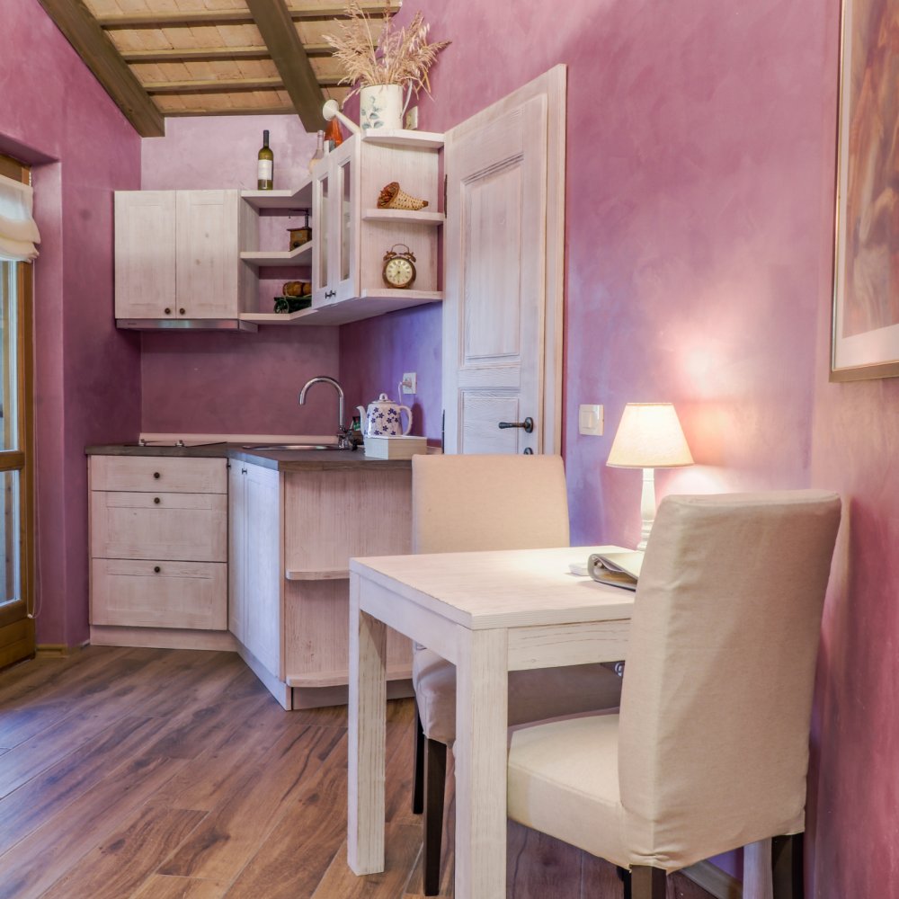 Čebron Family Estate